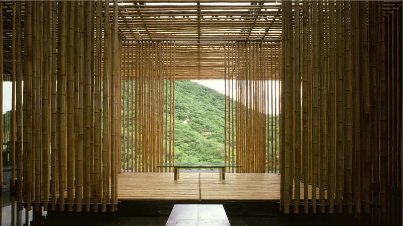 隈研吾：用“負(fù)建筑”與“反造型”塑造新時代的東方美學(xué)