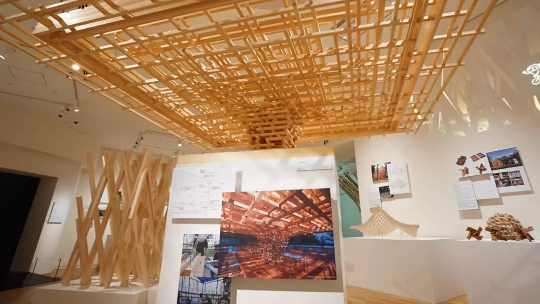 隈研吾&坂茂，兩位建筑大師空降上海 | 一份來自材料大神的邀請