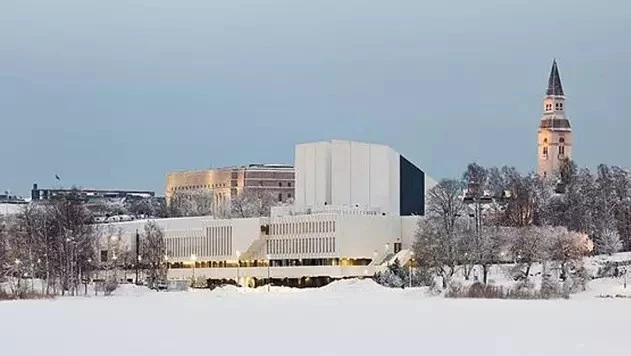 他是現代建筑的奠基人之一，他創立的品牌敢自稱北歐設計的同義詞