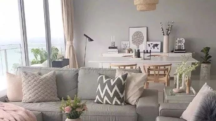 理想型家居風(fēng)格，簡約配色打造溫馨小家 ????！