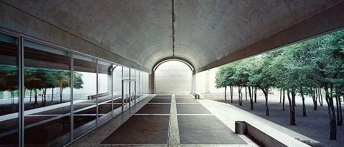 路易斯·康10大經(jīng)典項目解讀 | 紀(jì)念偉大的建筑詩哲