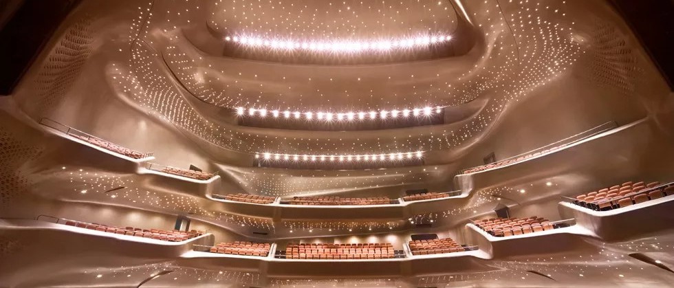 去世三周年，扎哈的遺作仍是2019年最值得期待的建筑設計