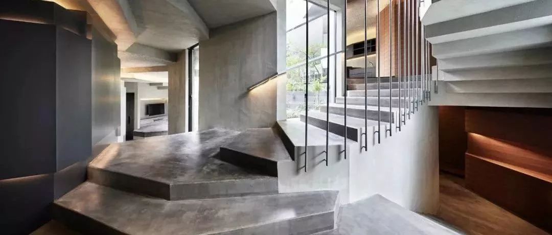 躍層、混凝土、幾何體……這棟日本房子太特別！