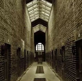 帶你去囚禁思想家的牢房看看！